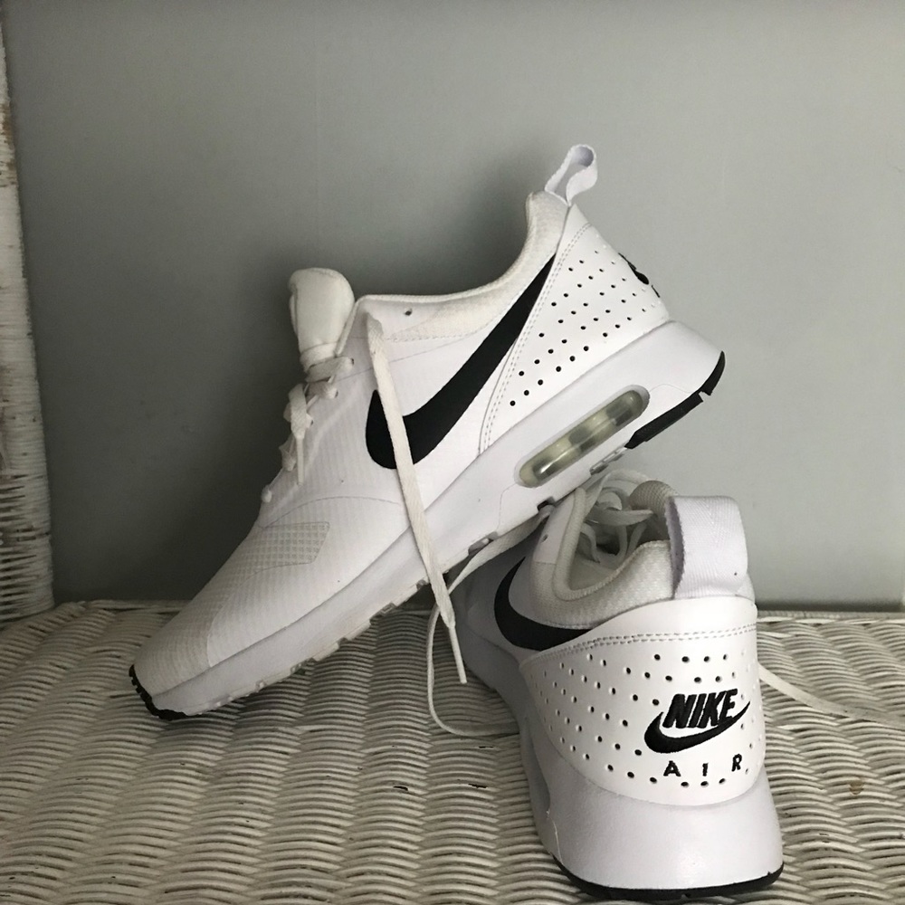 Nike Airs (11.5 women)